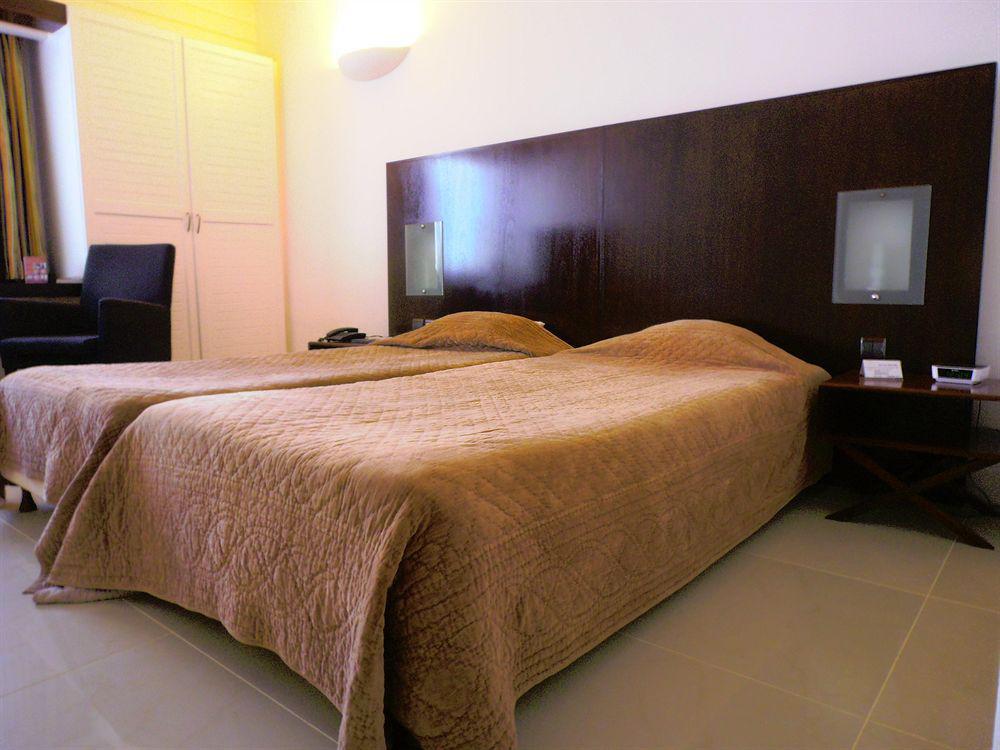 Hotel Le Saint Denis Εξωτερικό φωτογραφία